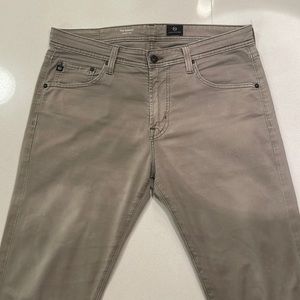 AG - Adriano Goldschmied - 33 Waist - 29 Length
- The Nomad - Modern Slim